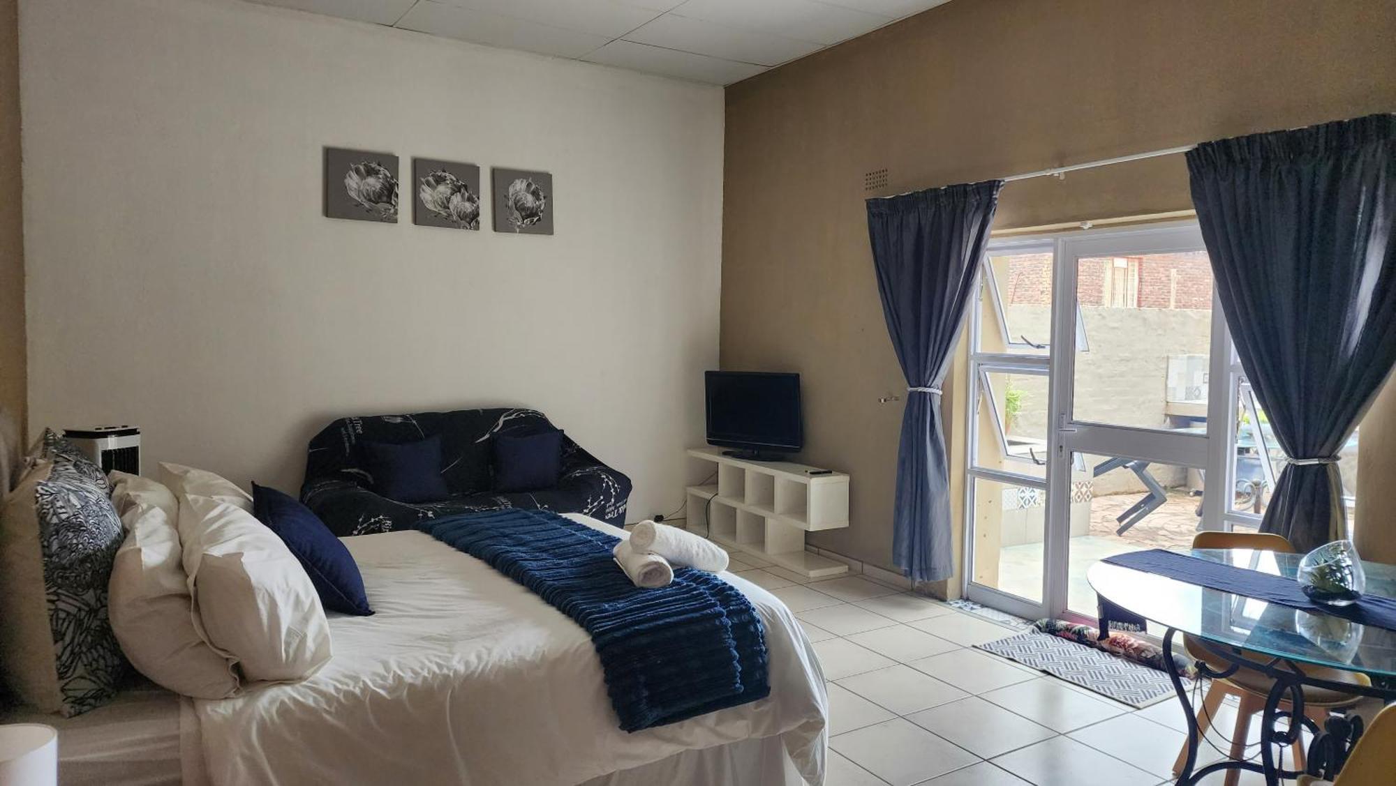 Koi Inn Hartbeespoort Luaran gambar