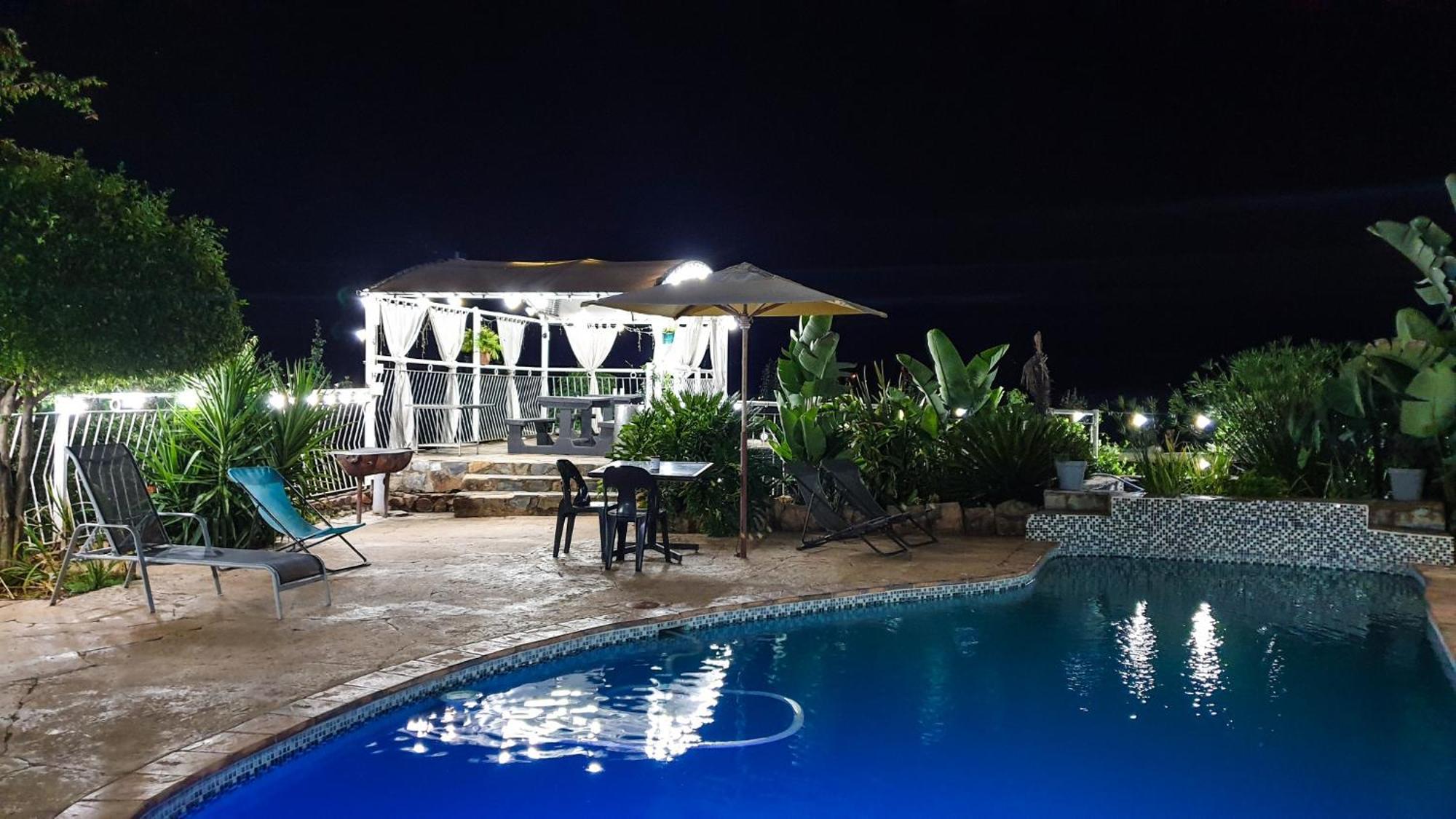 Koi Inn Hartbeespoort Luaran gambar