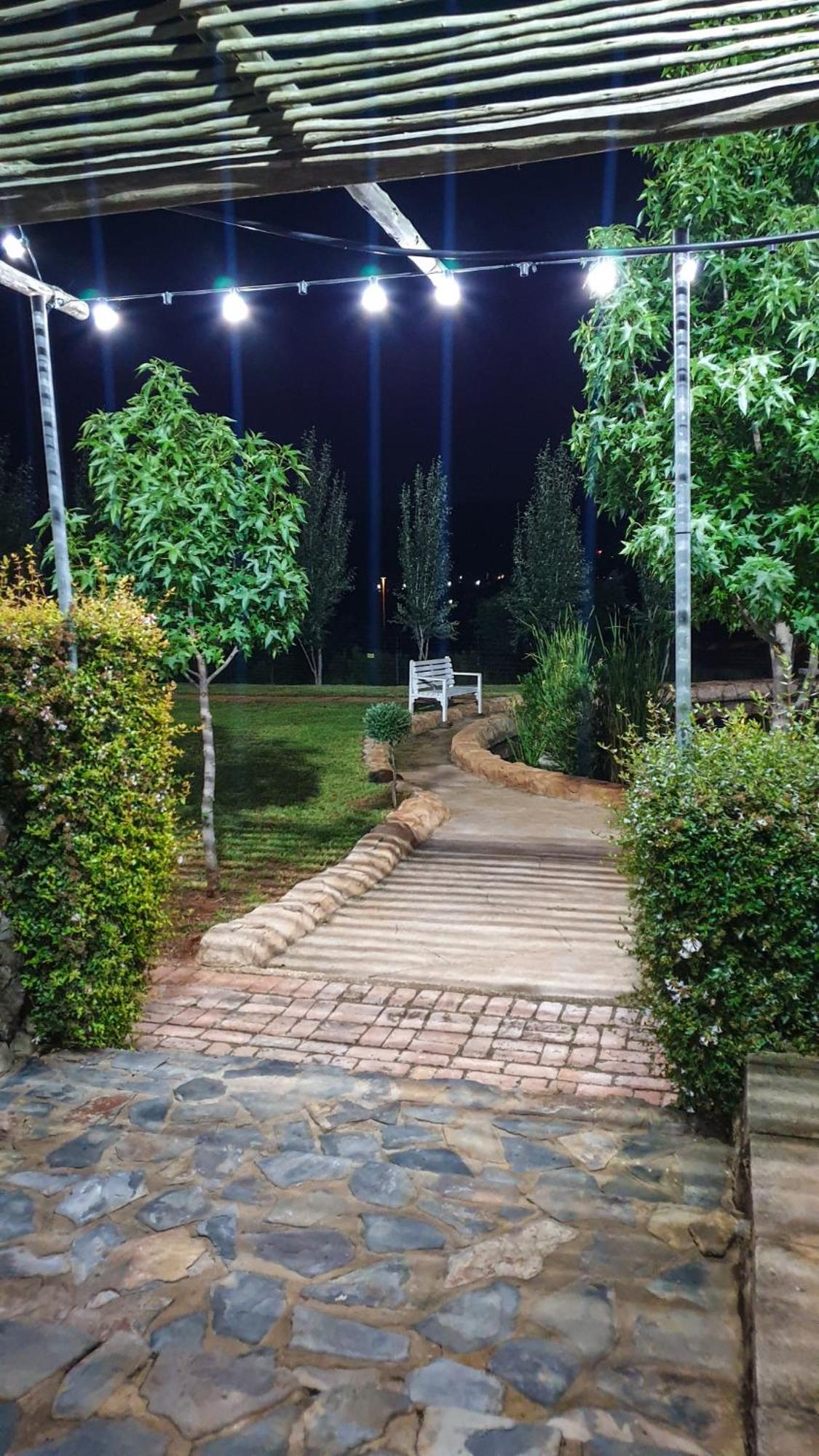 Koi Inn Hartbeespoort Luaran gambar